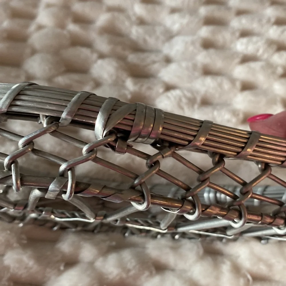 Silver Tone Woven Leaf-Shaped Basket! - Picture 2 of 5